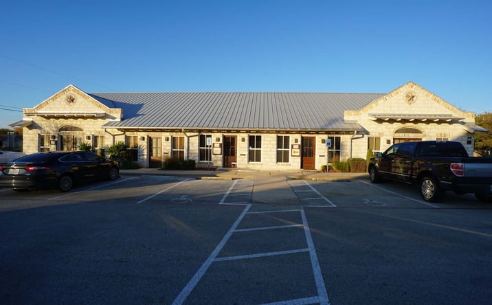 Pictures of Office property located at 1930 Rawhide Dr, Round Rock, TX 78681 for lease - image #1