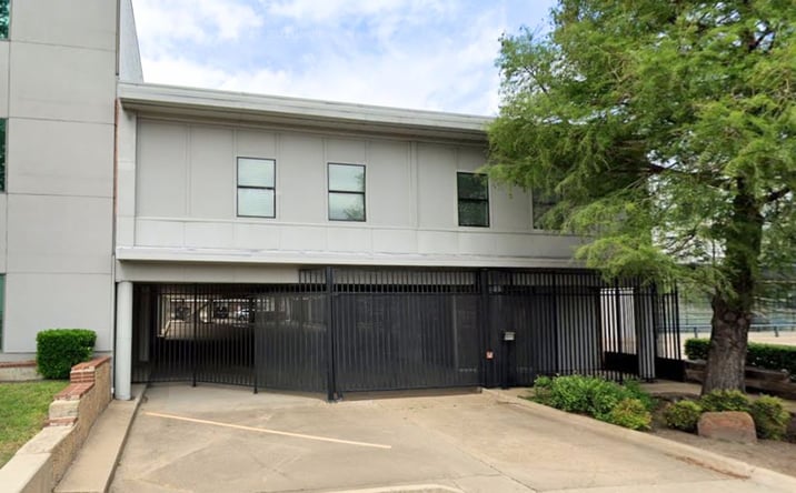 Pictures of Office property located at 4411 US-75, Denison, TX 75020 for lease - image #1