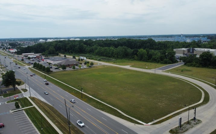 Pictures of Land property located at 21500 Allen Rd, Woodhaven, MI 48183 for lease - image #1