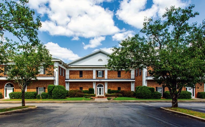 Pictures of Office property located at 1111 Hillcrest Rd, Mobile, AL 36695 for lease - image #1