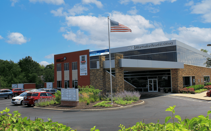 Pictures of Office property located at 7661 Beechmont Ave, Cincinnati, OH 45255 for lease - image #1