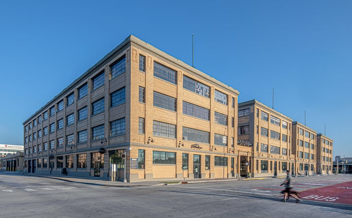 Pictures of Office, Retail, Restaurant property located at 1060 N Capitol Ave, Indianapolis, IN 46204 for lease - image #1