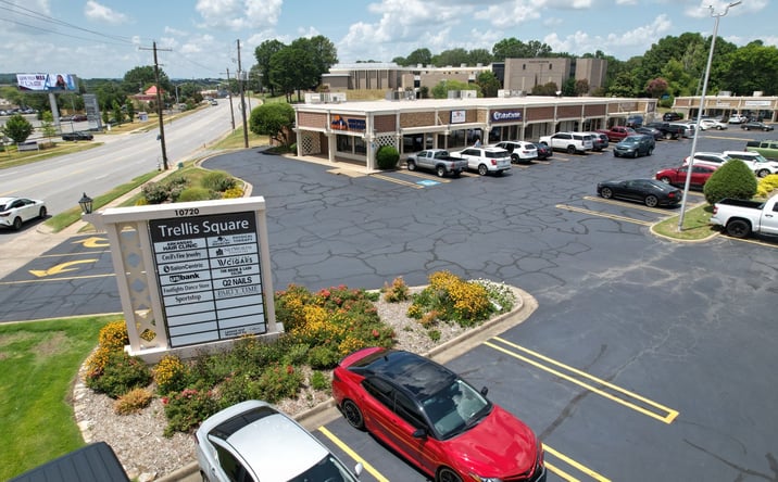 Pictures of Retail property located at 10720 N. Rodney Parham Road, Little Rock, AR 72212 for lease - image #1