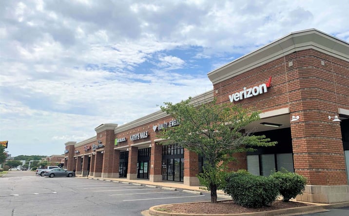 Pictures of Retail property located at 7444 Winchester Rd, Memphis, TN 38125 for lease - image #1