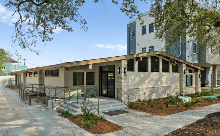 Pictures of Office property located at 2817 Napoleon Ave, New Orleans, LA 70115 for lease - image #1