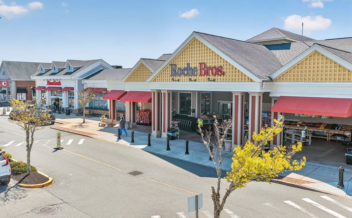 Pictures of Retail, Restaurant property located at 650 Falmouth Rd, Mashpee, MA 02649 for lease - image #1