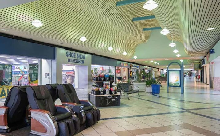 Pictures of Retail property located at 1215 E Shelby Dr, Memphis, TN 38116 for lease - image #1