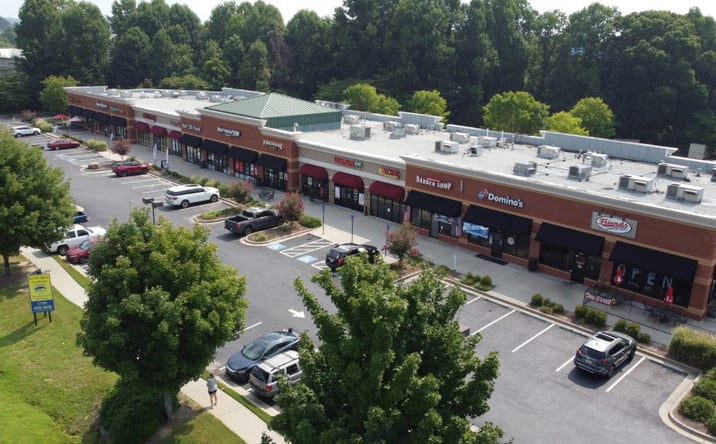 Pictures of Retail, Restaurant property located at 837 Georgia 400, Dawsonville, GA 30534 for lease - image #1