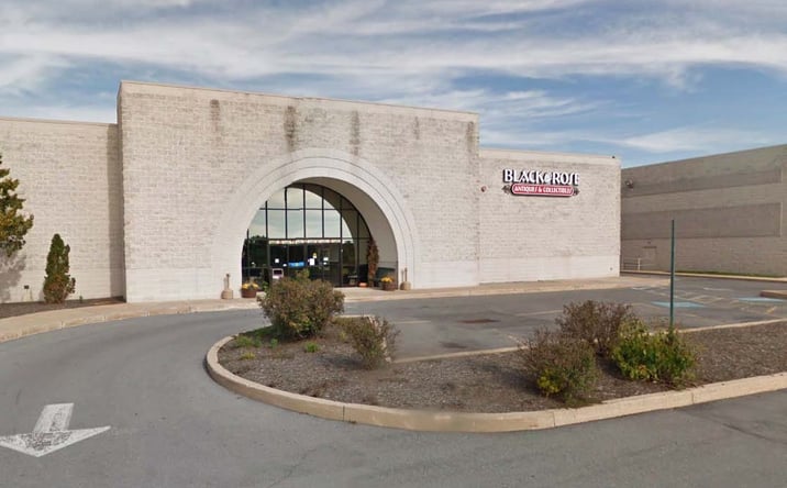Pictures of Retail property located at 3055 Black Gap Rd, Chambersburg, PA 17202 for lease - image #1