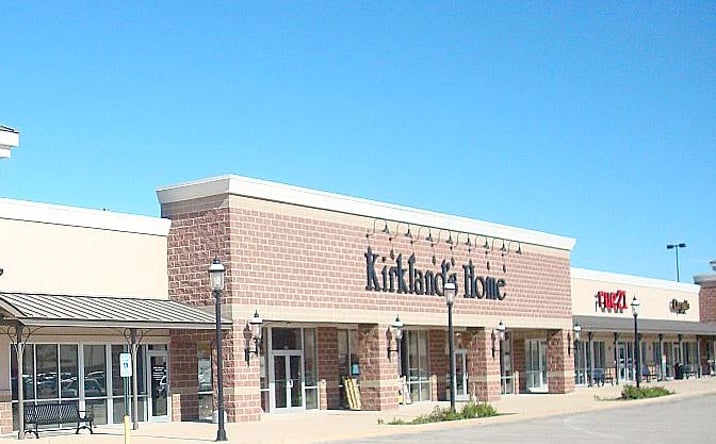 Pictures of Retail property located at 760 Willard Dr, Ashwaubenon, WI 54304 for lease - image #1