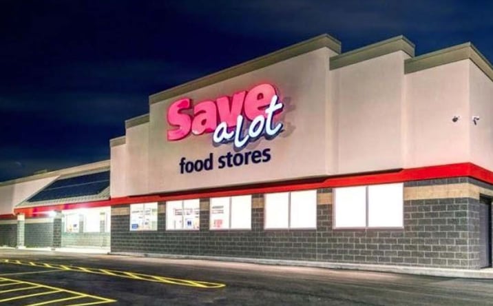 Pictures of Retail property located at 15684 Broadway Ave, Maple Heights, OH 44137 for lease - image #1