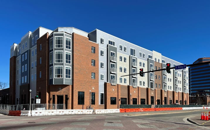 Pictures of Retail, Office, Restaurant property located at Settlers Landing Road & S King Street, Hampton, VA 23669 for lease - image #1