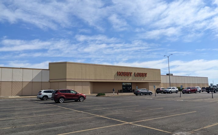 Pictures of Retail, Office property located at 2102 N Neil St, Champaign, IL 61820 for lease - image #1