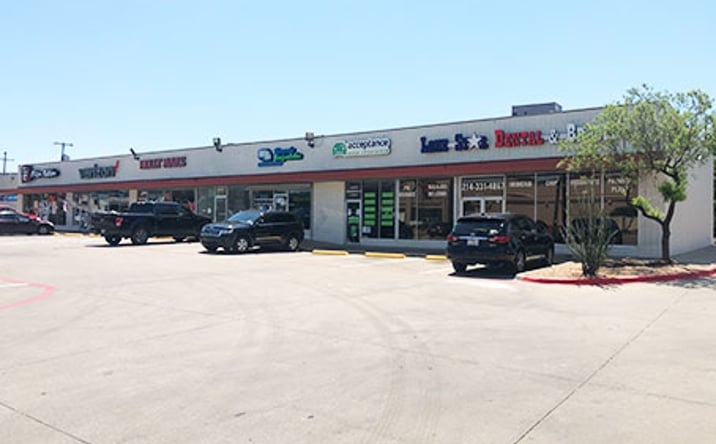 Pictures of Retail property located at 2509 S Hampton Rd, Dallas, TX 75224 for lease - image #1