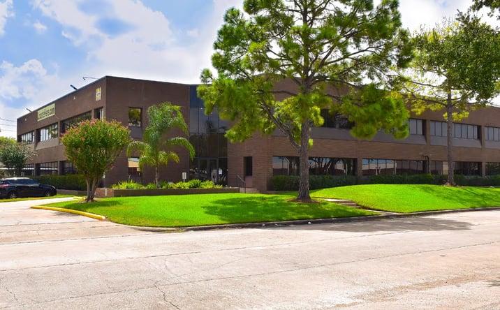Pictures of Office property located at 10998 Wilcrest Dr, Houston, TX 77099 for lease - image #1