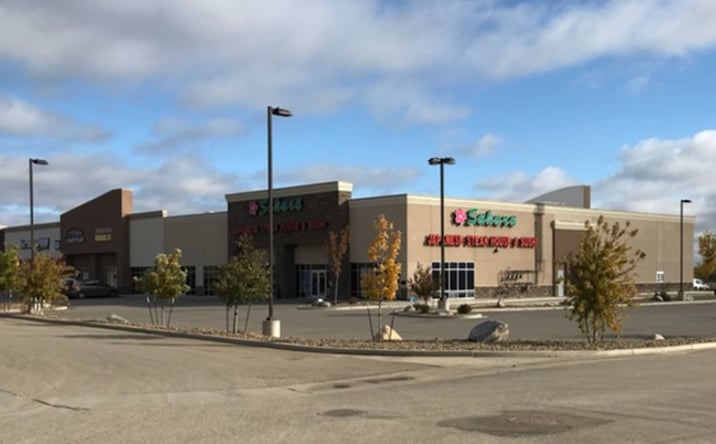 Pictures of Retail, Office property located at 424 32nd Ave W, Williston, ND 58801 for lease - image #1