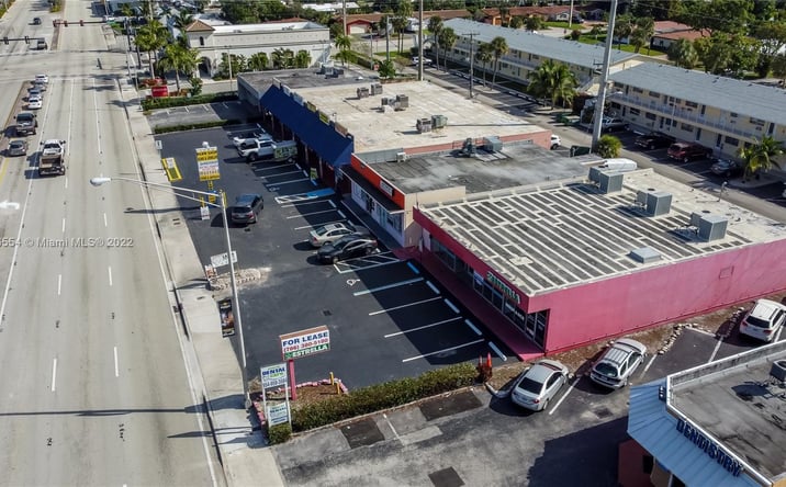 Pictures of Retail, Office property located at 1744 E Commercial Blvd, Fort Lauderdale, FL 33334 for lease - image #1