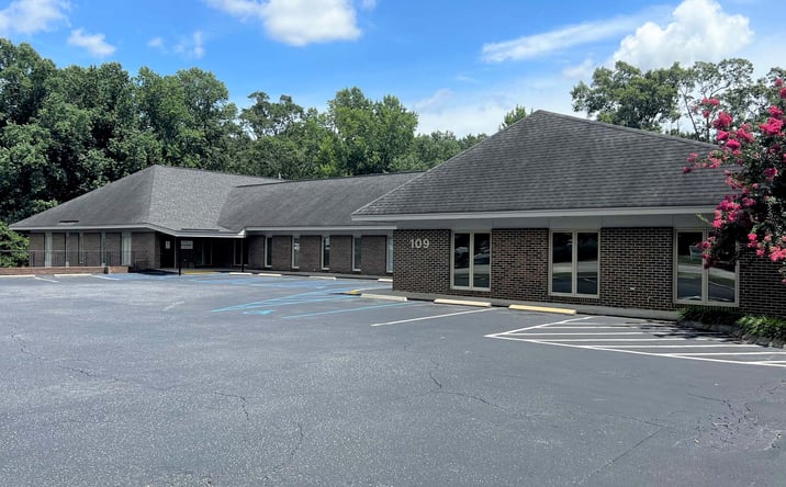 Pictures of Office property located at 109 Fleetwood Dr, Easley, SC 29640 for lease - image #1