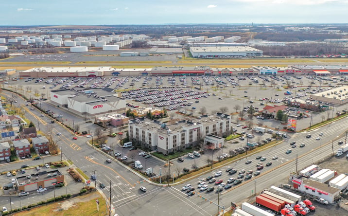 Pictures of Retail property located at 601-901 W Edgar Rd, Linden, NJ 07036 for lease - image #1