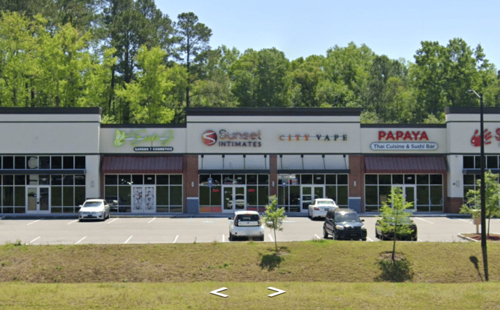 Pictures of Retail property located at 801 Pooler Pkwy, Pooler, GA 31322 for lease - image #1