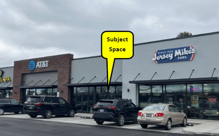 Pictures of Retail, Restaurant property located at 2230 Jacksboro Pike, LaFollette, TN 37766 for lease - image #1