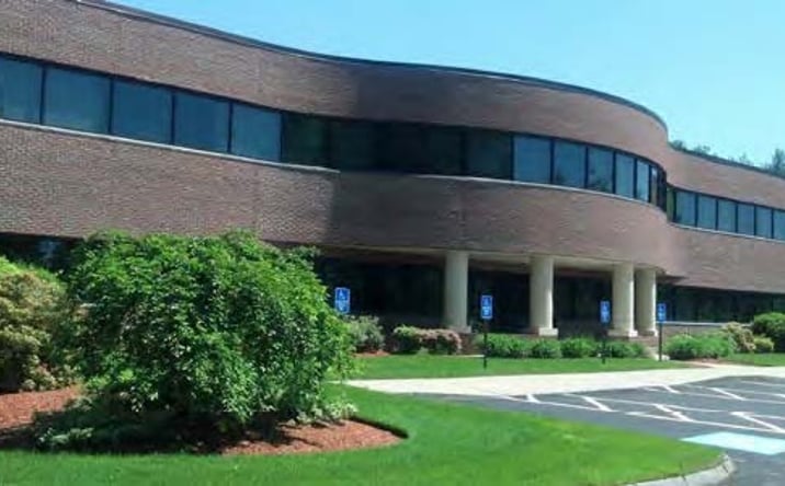 Pictures of Office property located at 15 N Southwood Dr, Nashua, NH 03063 for lease - image #1