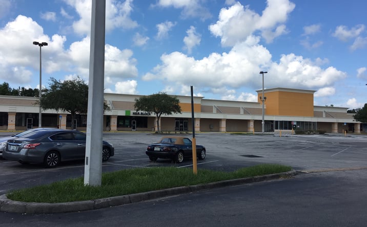 Pictures of Retail property located at 400-480 W Gulf Atlantic Hwy, Wildwood, FL 34785 for lease - image #1