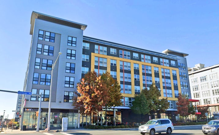 Pictures of Retail, Restaurant property located at 2750 Gallows Road, Merrifield, VA 22180 for lease - image #1
