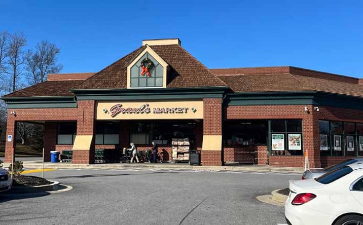 Pictures of Retail property located at 12200-12254 Tullamore Road, Timonium, MD 21093 for lease - image #1