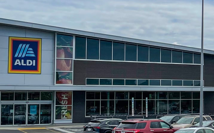 Pictures of Retail property located at 3220 Crain Highway, Waldorf, MD 20603 for lease - image #1
