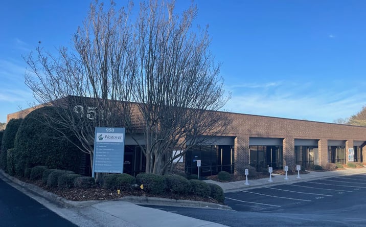 Pictures of Industrial, Office property located at 910-950 Tate Blvd., Hickory, NC 28602 for lease - image #1