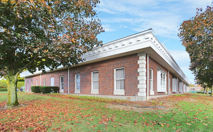 Pictures of Office property located at 7 N Washington St, Plainville, CT 06062 for lease - image #1