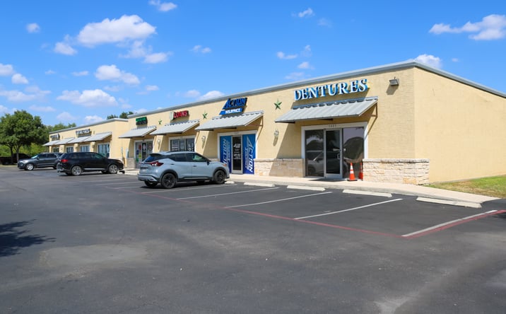Pictures of Retail, Office property located at 1405 N Hwy 123 Bypass, Seguin, TX 78155 for lease - image #1