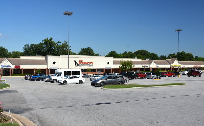 Pictures of Retail property located at 3570 Pelham Pkwy, Pelham, AL 35124 for lease - image #1