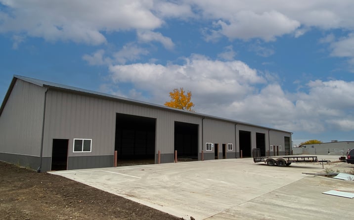 Pictures of Industrial property located at 1408 Industrial Ave, Hiawatha, IA 2386176 for lease - image #1