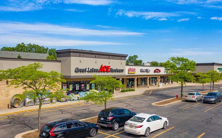 Pictures of Retail, Restaurant property located at 22171 Pontiac Trail, South Lyon, MI 48178 for lease - image #1