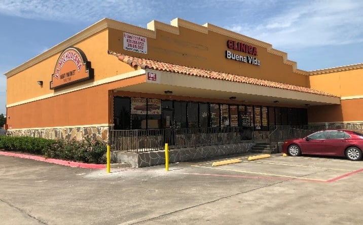 Pictures of Retail property located at 6500 Spencer Hwy, Pasadena, TX 77505 for lease - image #1