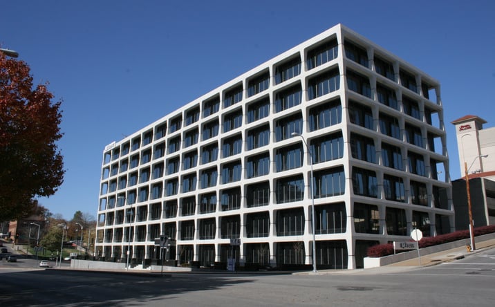 Pictures of Office property located at 800 West 47th Street, Kansas City, MO 64112 for lease - image #1