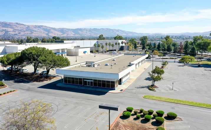 Pictures of Retail property located at Eastridge Loop, San Jose, CA 95122 for lease - image #1