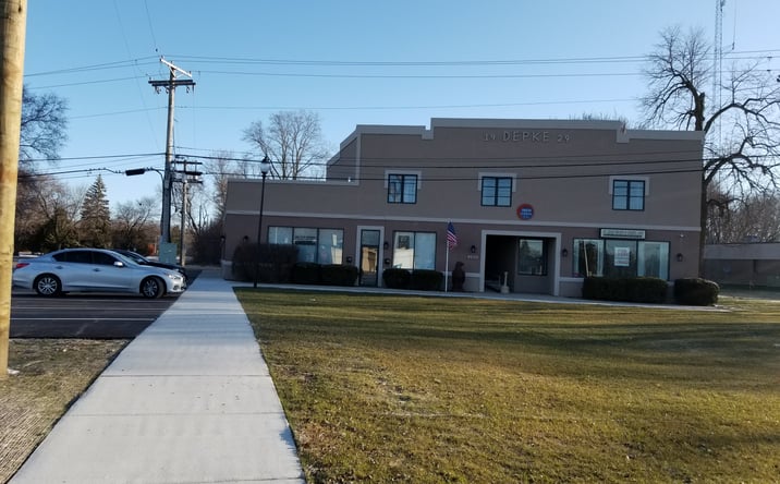 Pictures of Office property located at 4606 Old Grand Ave, Gurnee, IL 60031 for lease - image #1