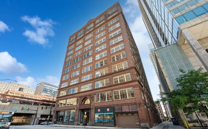 Pictures of Retail, Office property located at 161 W Harrison St, Chicago, IL 60605 for lease - image #1