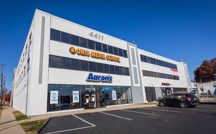 Pictures of Office property located at 4411 Montgomery Rd, Norwood, OH 45212 for lease - image #1