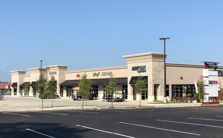 Pictures of Retail, Restaurant property located at 7673 Perkins Rd, Baton Rouge, LA 70810 for lease - image #1