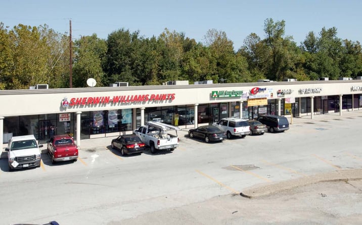Pictures of Retail property located at 3103 Farm to Market 1960 Rd E, Humble, TX 77338 for lease - image #1