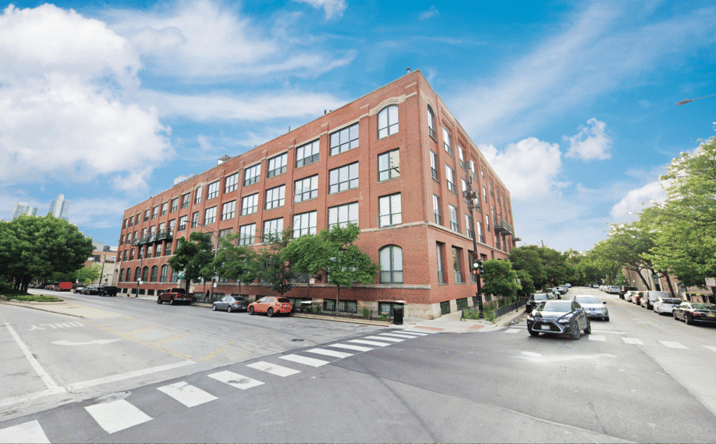 Pictures of Office property located at 1727 S Indiana Ave, Chicago, IL 60616 for lease - image #1