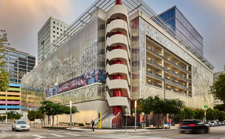 Pictures of Retail, Office, Restaurant property located at 161 NW 6 St, Miami, FL 33128 for lease - image #1