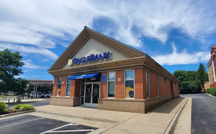 Pictures of Retail property located at 13986 Metrotech Drive, Chantilly, VA 20151 for lease - image #1