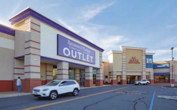 Pictures of Retail property located at 15 Route 9, Manalapan, NJ 07726 for lease - image #1