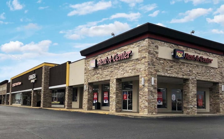 Pictures of Retail property located at 14346 Warwick Boulevard, Newport News, VA 23602 for lease - image #1