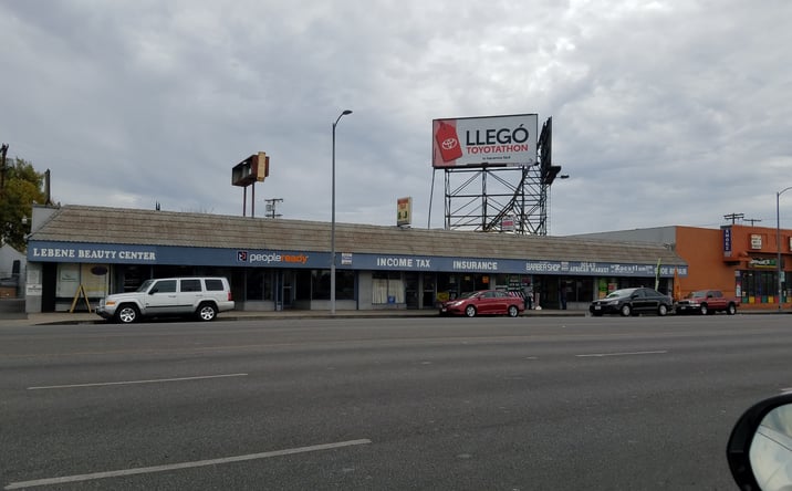 Pictures of Retail property located at 8726 Sepulveda Boulevard, Los Angeles, CA 91343 for lease - image #1